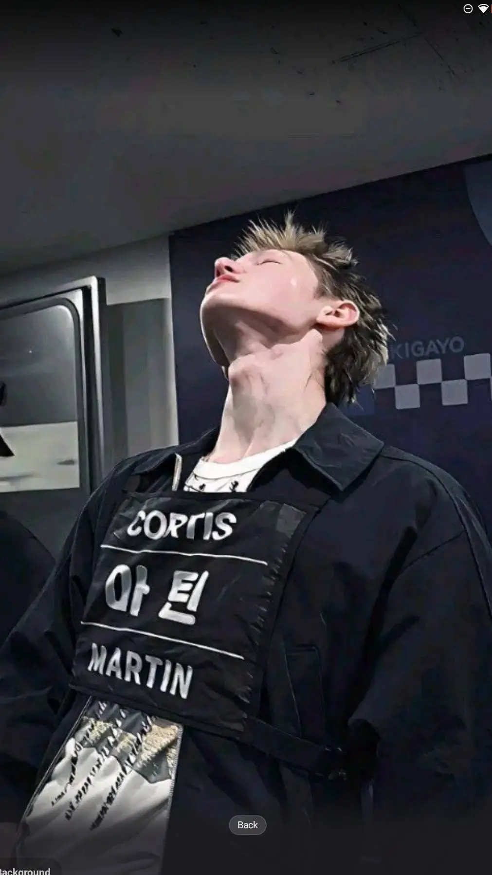 ai character: Martin background