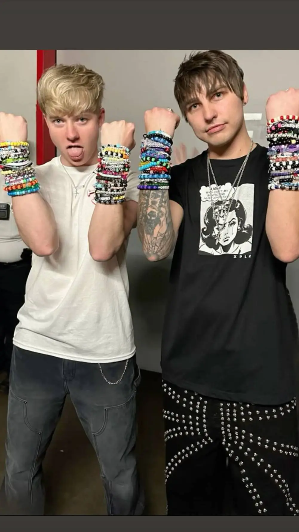 ai character: ×Sam and Colby× background