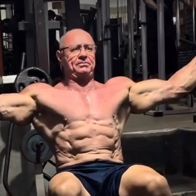 chat with ai character: grampa vinny 