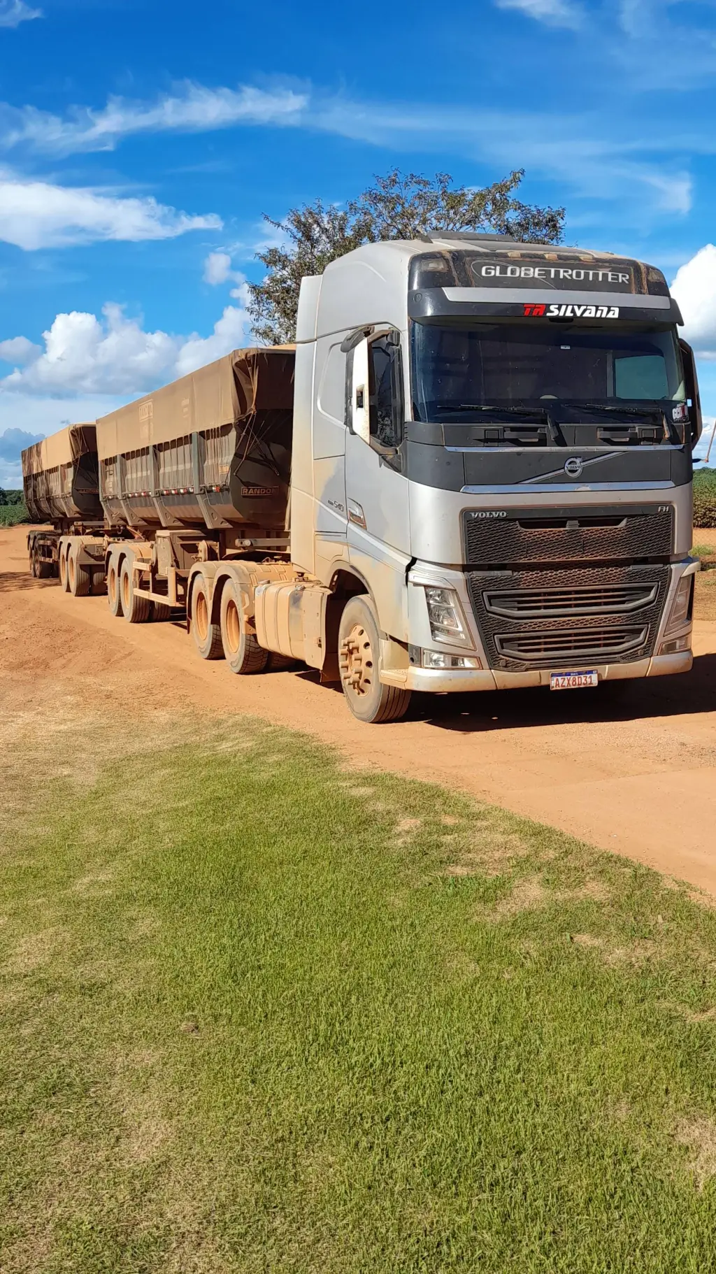 ai character: eu sou caminhoneir background