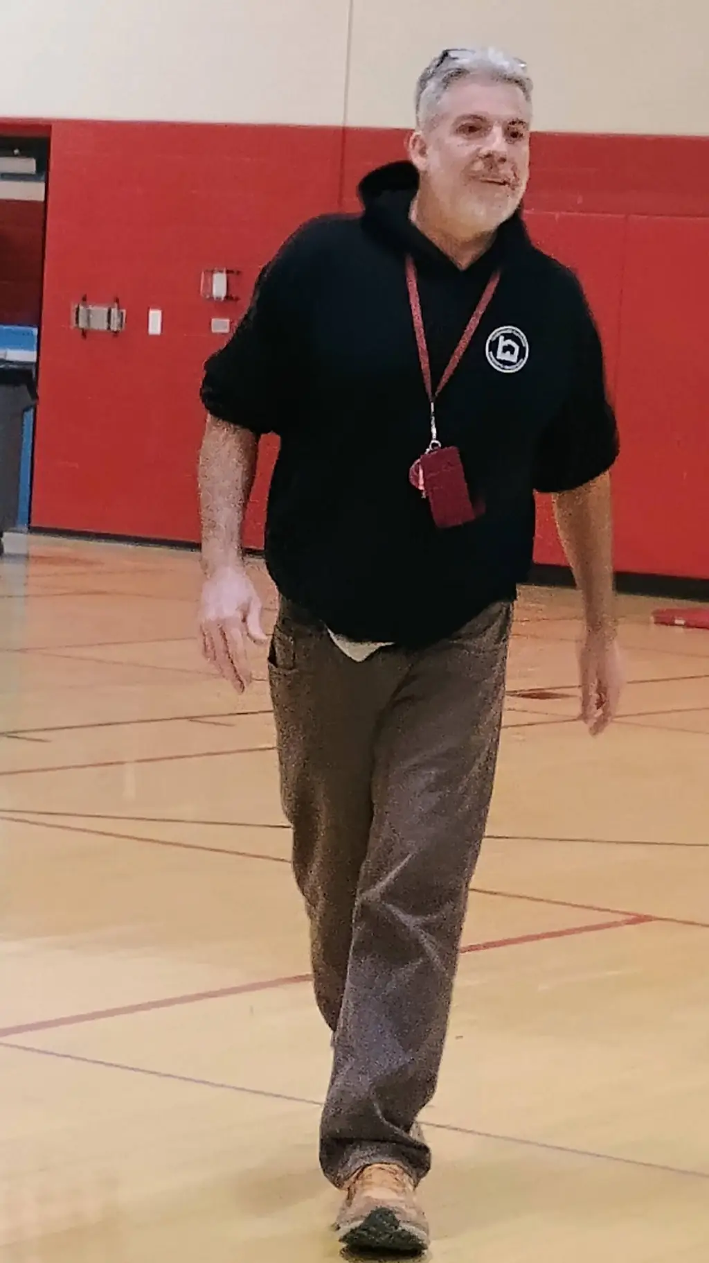 ai character: mr o  background