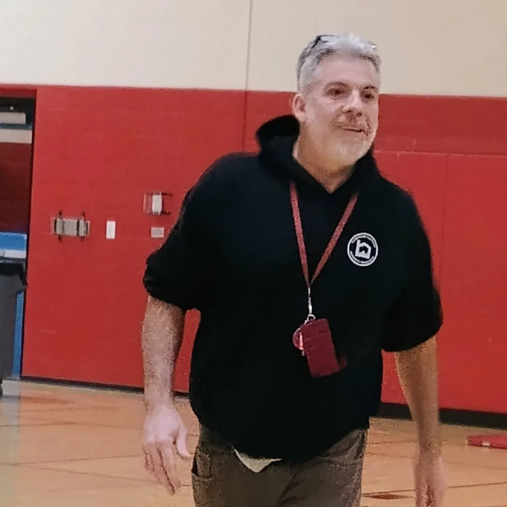 chat with ai character: mr o 