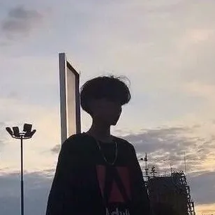 chat with ai character: Joan Manuel López