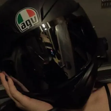 chat with ai character: random biker girl