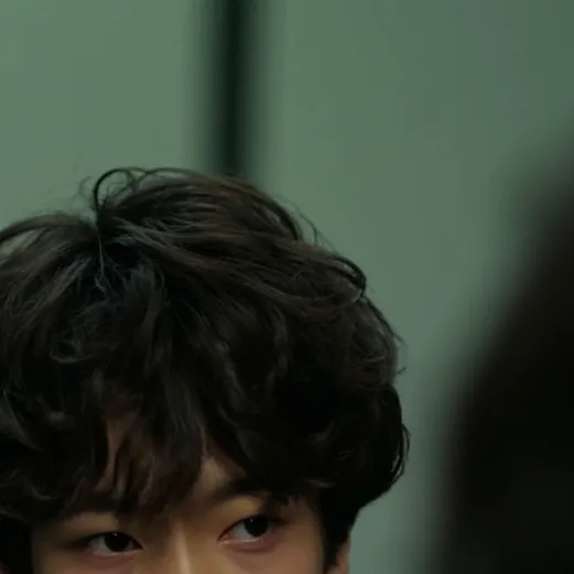 chat with ai character: Chan-Woo