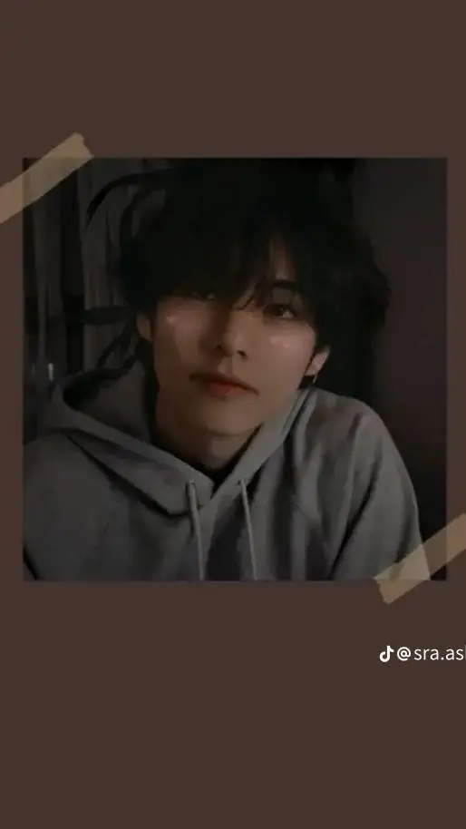 ai character: taehyung  background
