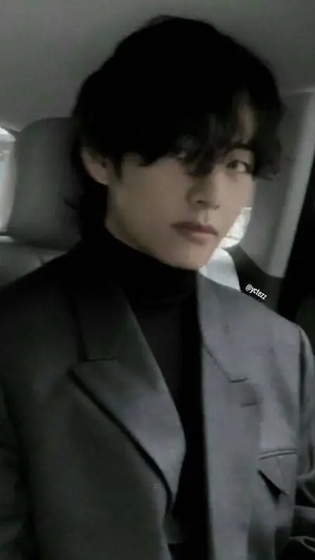 ai character: taehyung  background