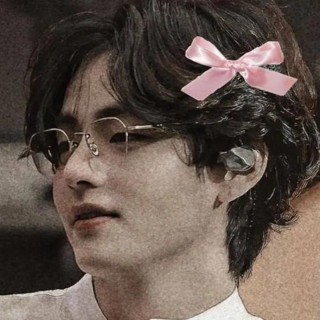 chat with ai character: Taehyung 