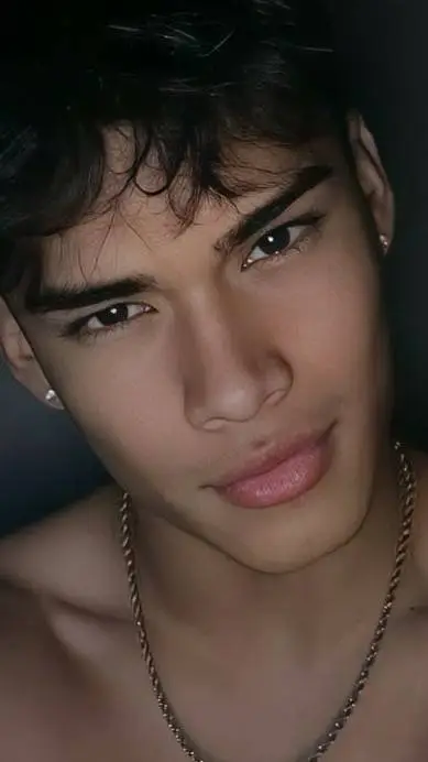 ai character: Diego background