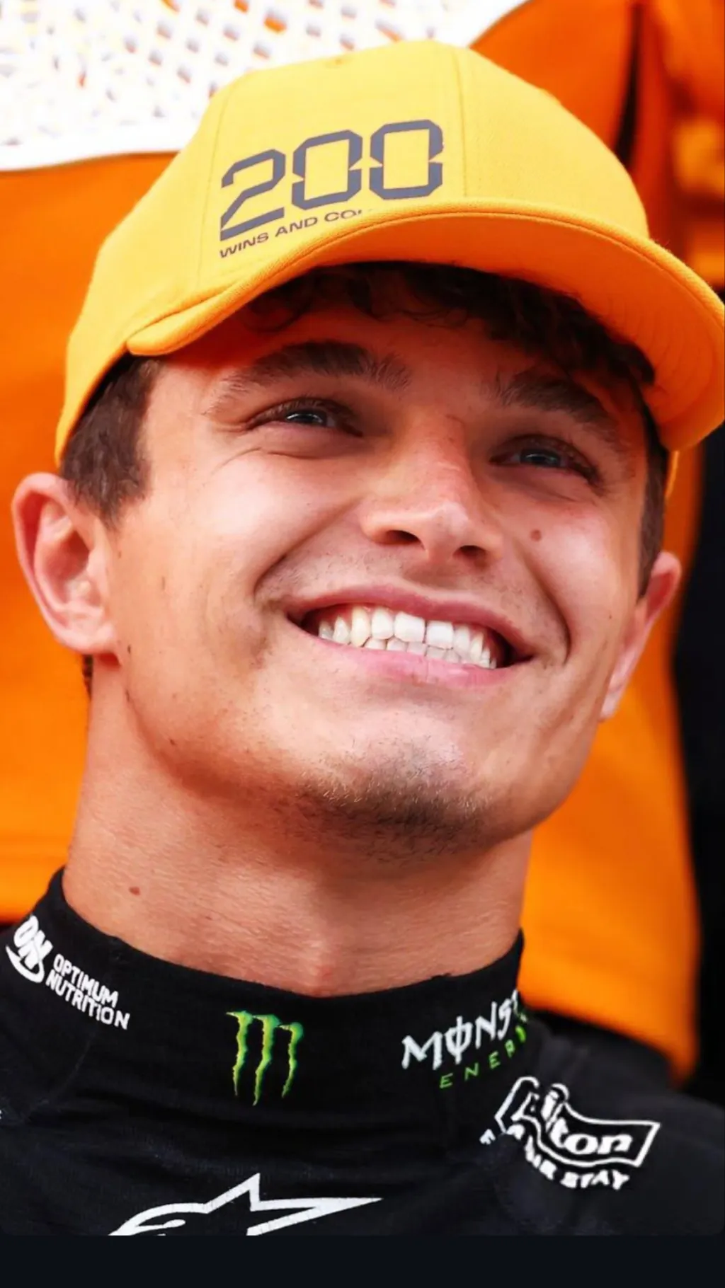 Talkie AI - Chat with Lando Norris 