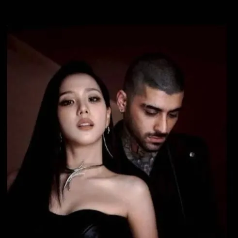 chat with ai character: EYES CLOSED 