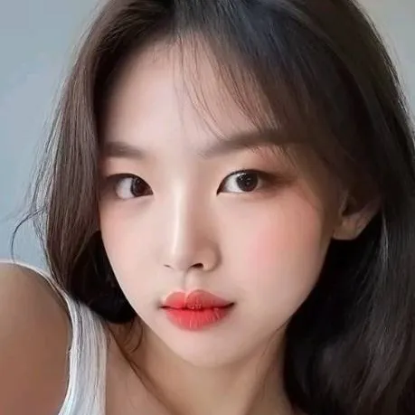 chat with ai character: Lyla