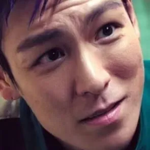 chat with ai character: T.O.P