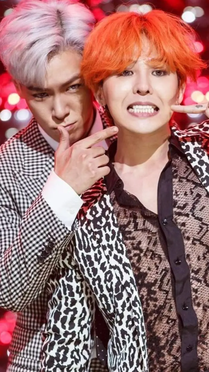 ai character: GD AND TOP background