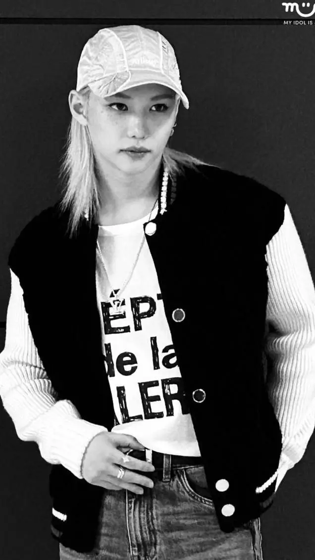 ai character: Stray kids tied up background