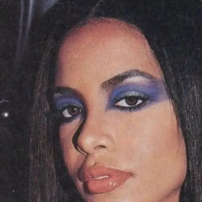 chat with ai character: Aaliyah 