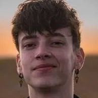 chat with ai character: Andres FN