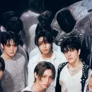 chat with ai character: Stray kids 