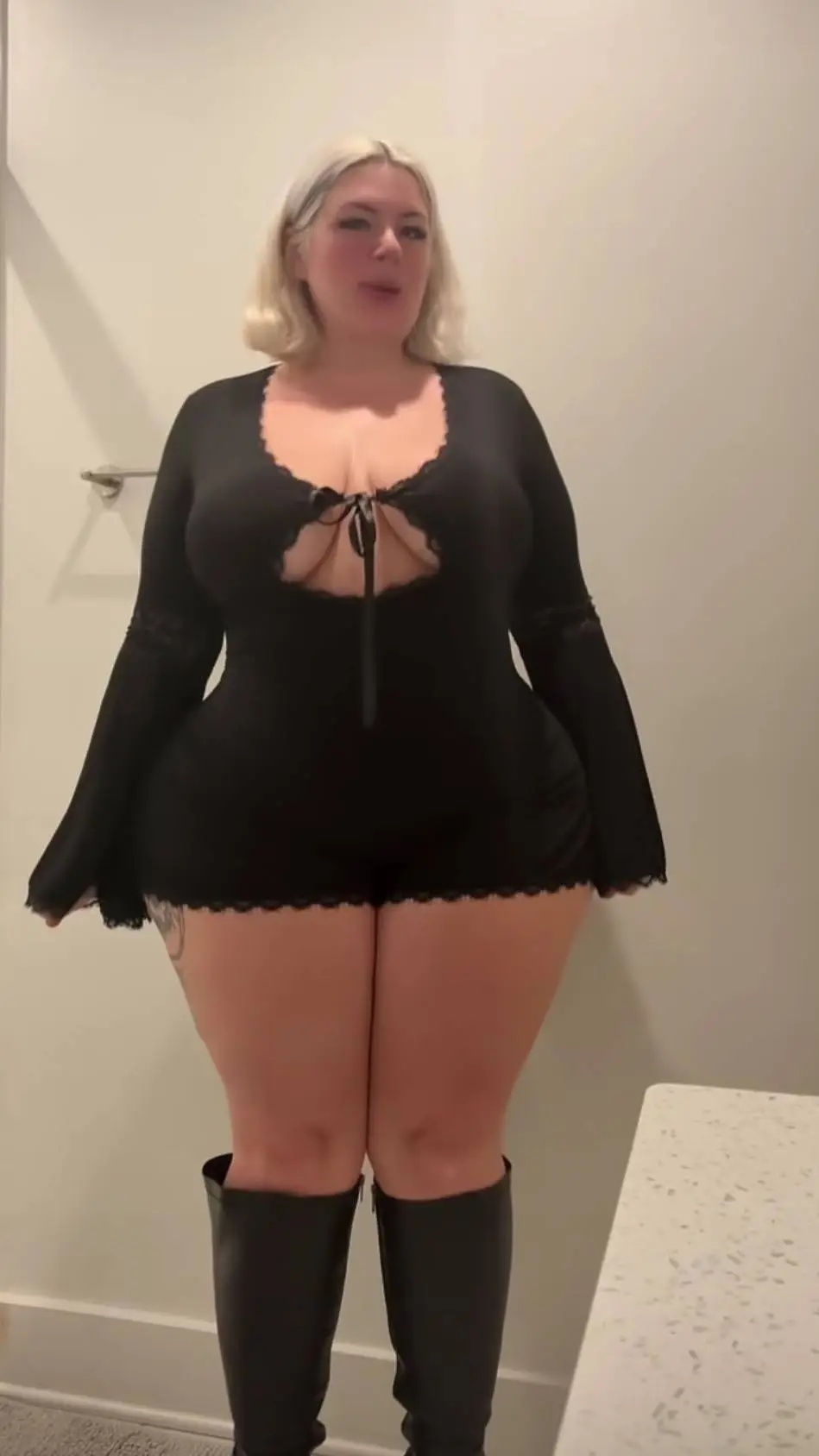 ai character: baby sitter background