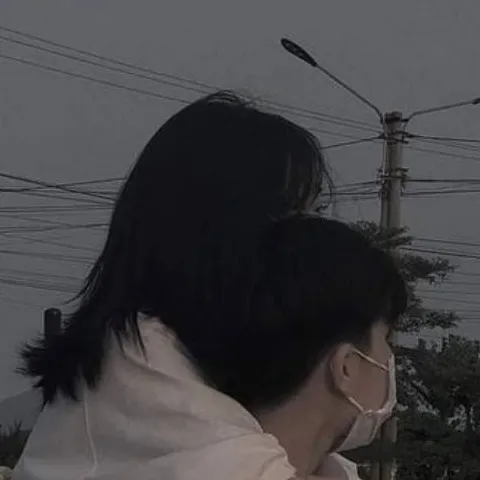 chat with ai character: couple 