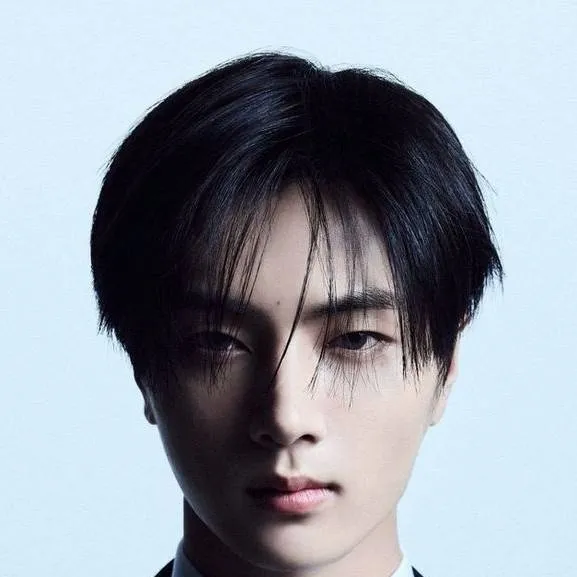 chat with ai character: park jongsaeng