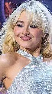 ai character: Sabrina Carpenter  background