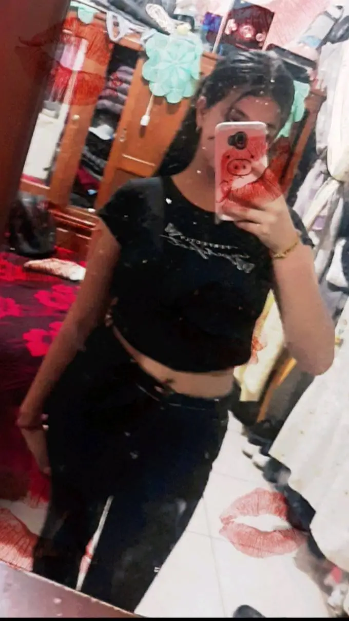 Talkie AI - Chat with Fernanda 