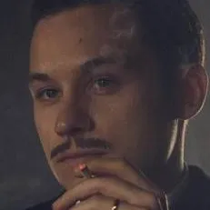 chat with ai character: Michael Gray