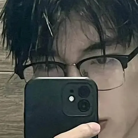 chat with ai character: kian