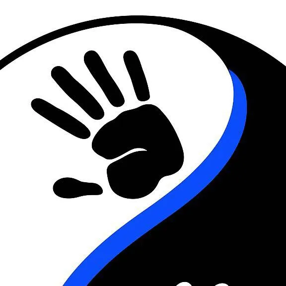 chat with ai character: therian 