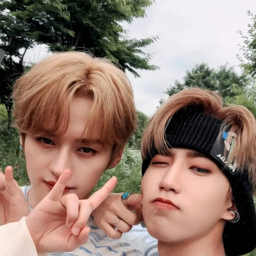 chat with ai character: ~/han jisung\~