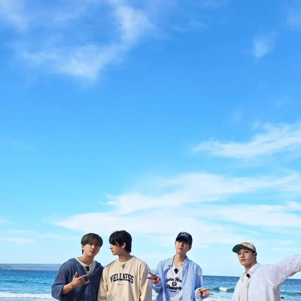 chat with ai character: stray kids A×D