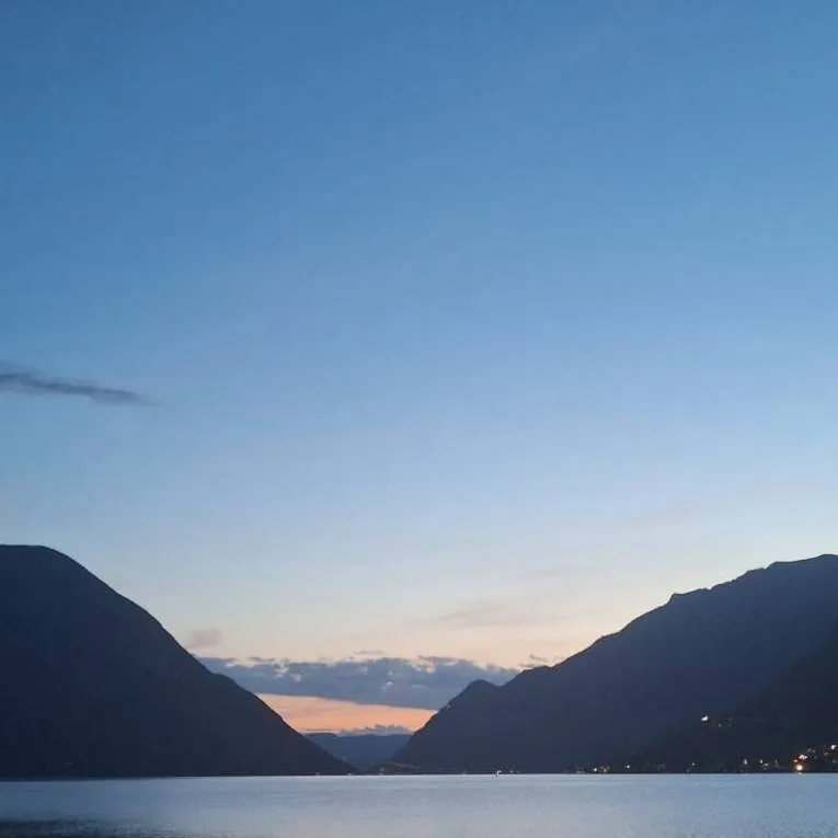 chat with ai character: stray kids