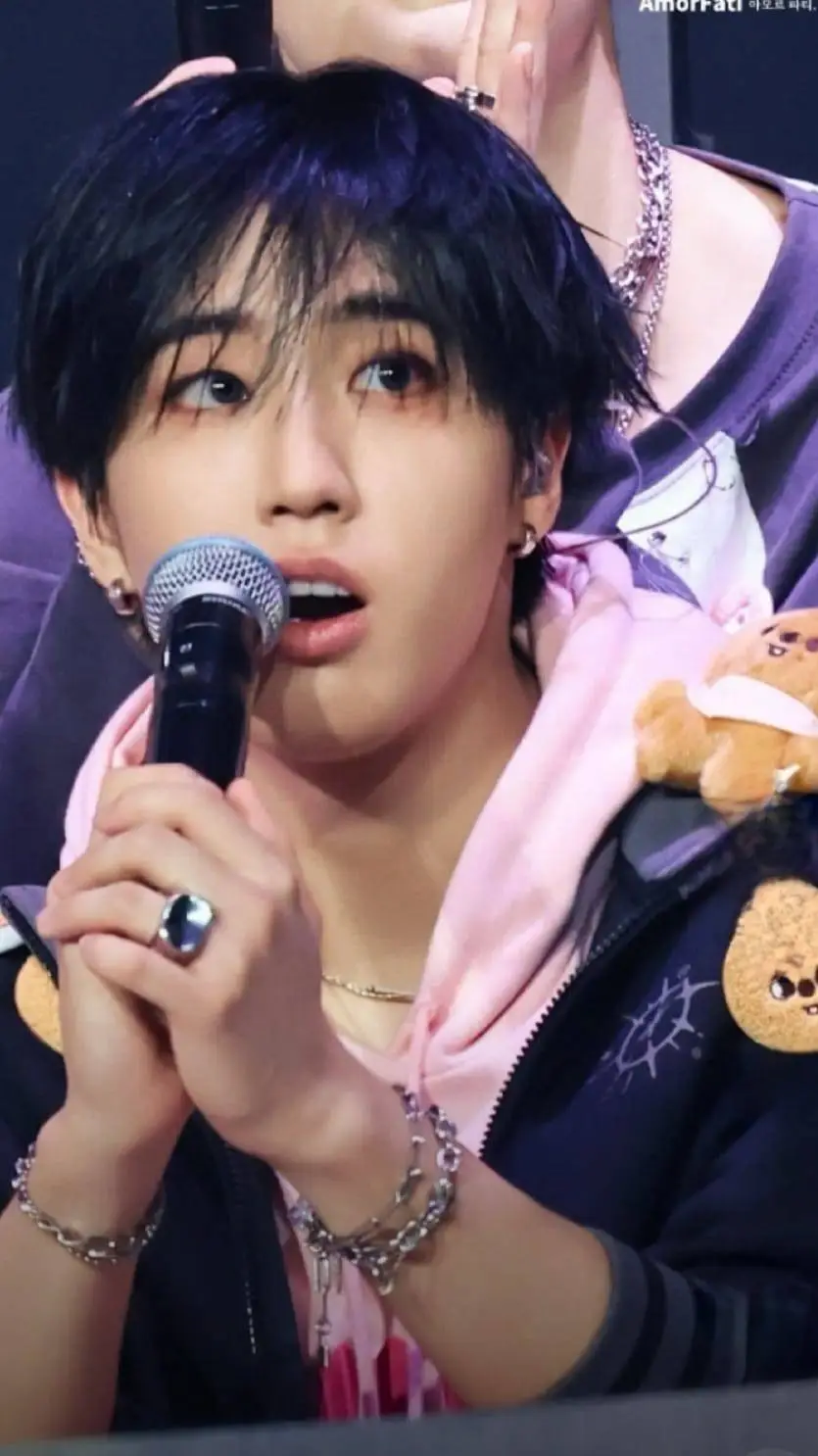 ai character: Han background