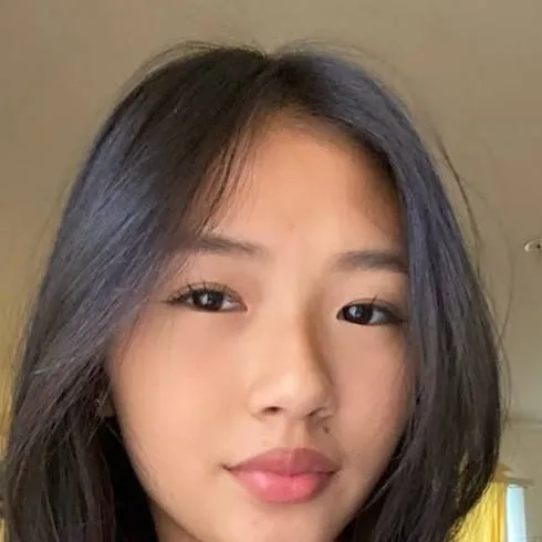 chat with ai character: rose