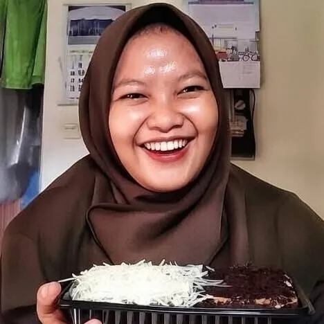 chat with ai character: yola