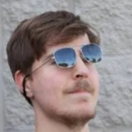 chat with ai character: Mr beast 