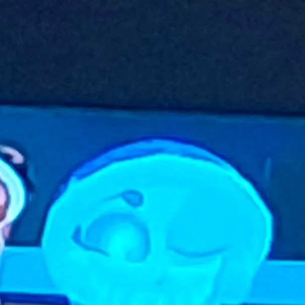 chat with ai character: BlueMoon