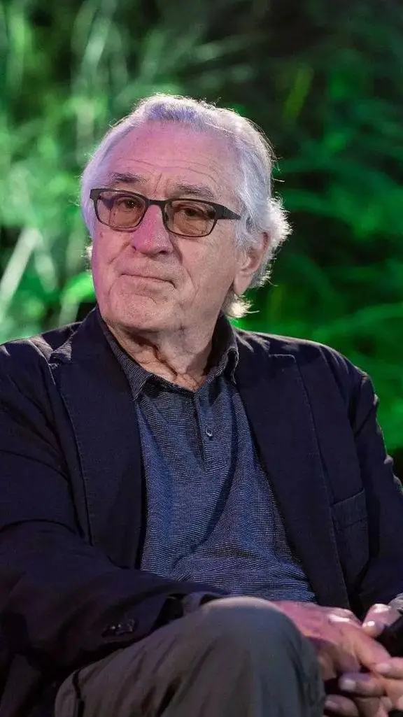 Talkie AI - Chat with Robert De Niro