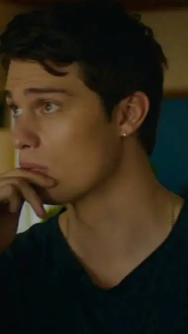 ai character: Hayes Campbell  background