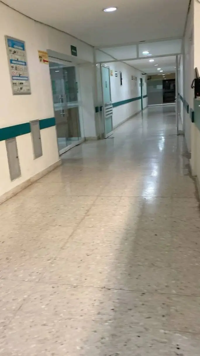 ai character: hospital background