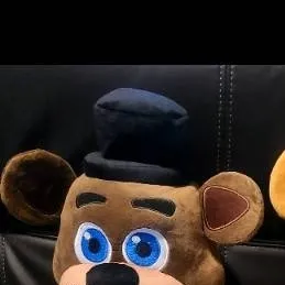 chat with ai character: Sister location