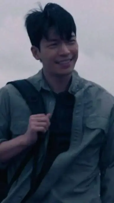 Talkie AI - Chat with Hwang Jun-ho 