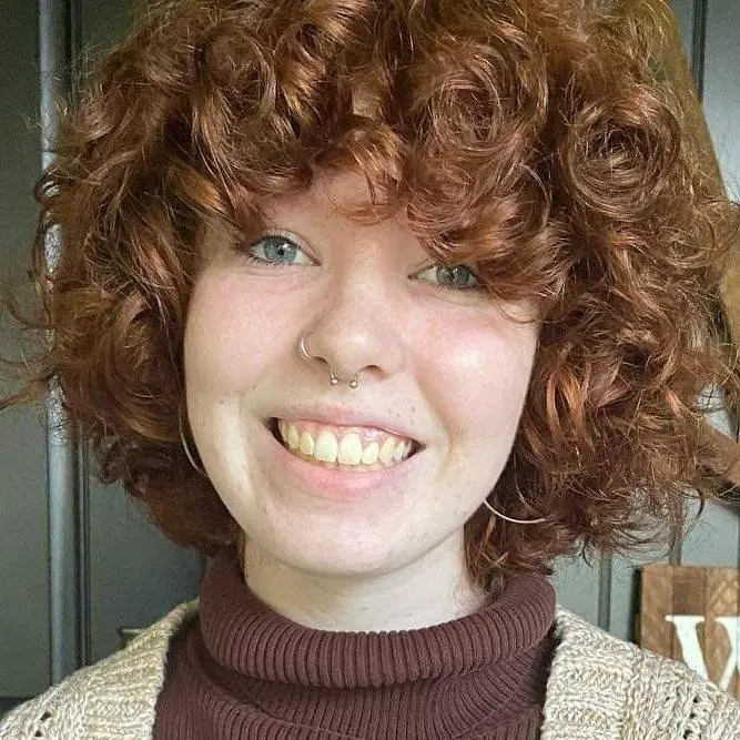 chat with ai character: gracie