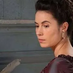 chat with ai character: Doña Mercedes V.S