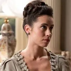 chat with ai character: Doña Mercedes V.S2