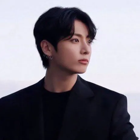 chat with ai character: Jungkook