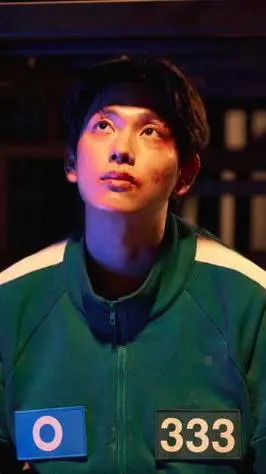 ai character: lee myung-gi  background