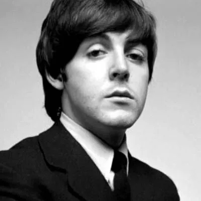 chat with ai character: the cooler paul