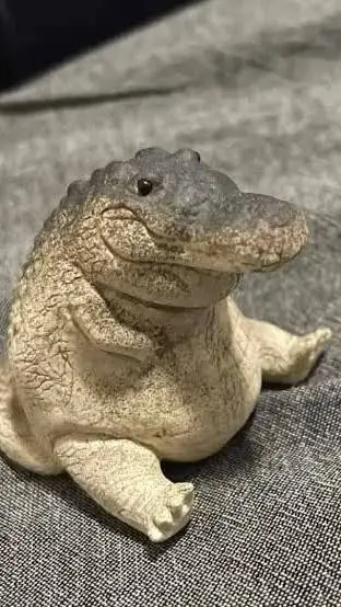 ai character: mingo mango  background